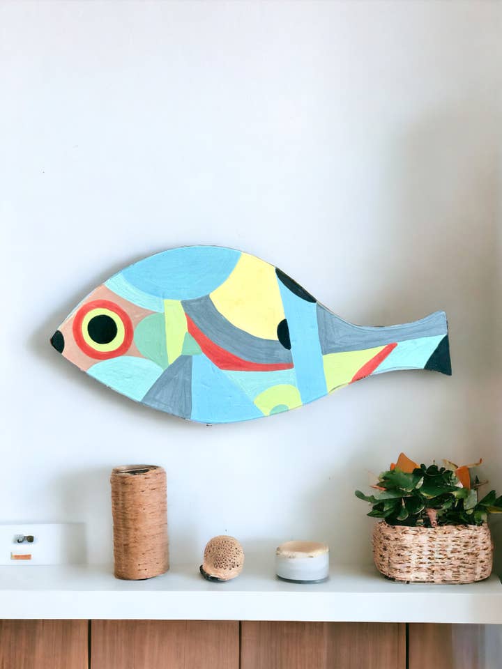 Pesce colorato for wholesale by Thetis Art Studio