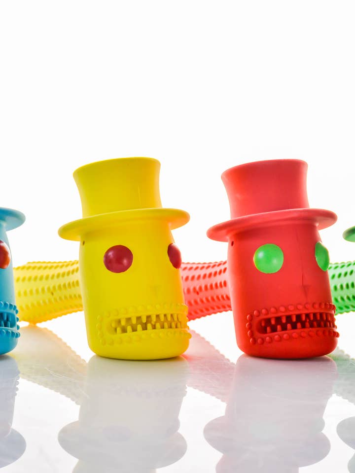 The Hippie Hammer - hundelegetøj med klassisk piberdesign for engroshandel hos Puff Palz Pet Toys