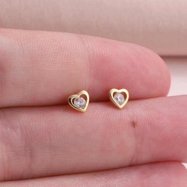 Attic creations - Wholesale Stud/post earrings - TT51026 Showered with love crystal heart earrings gold3