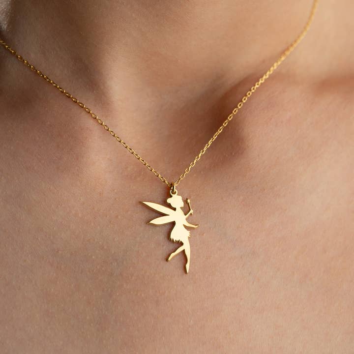 Collier Pendentif Fée Plaqué Or en Argent Sterling pour la vente par Tina Custom Jewelry