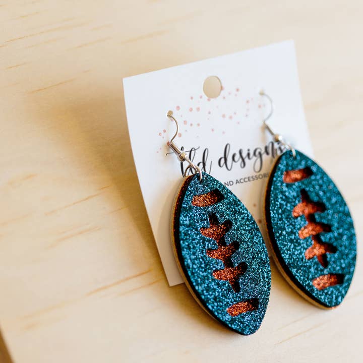 TLD Designs - Vente Boucles d'oreilles pendantes - Ballons de football personnalisés1