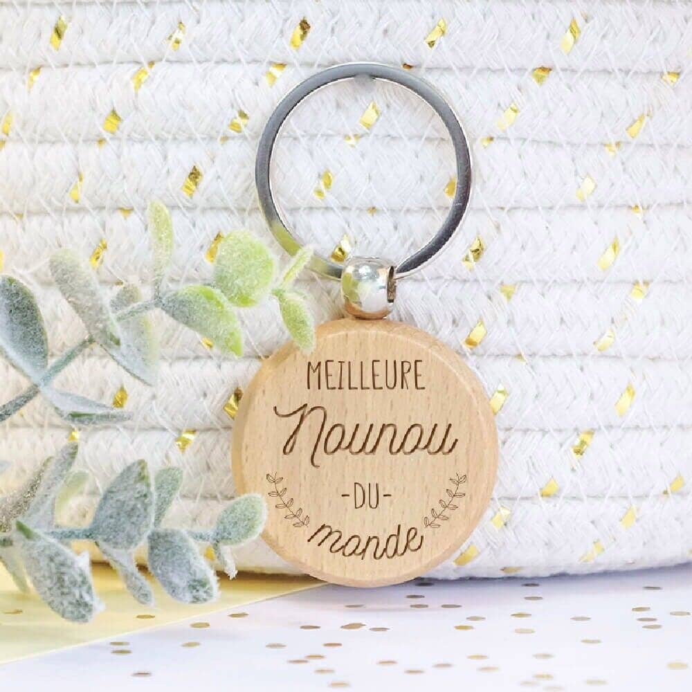Ourson Câlin - Wholesale Keychain - Women's - “Best Nanny” round wooden keychain