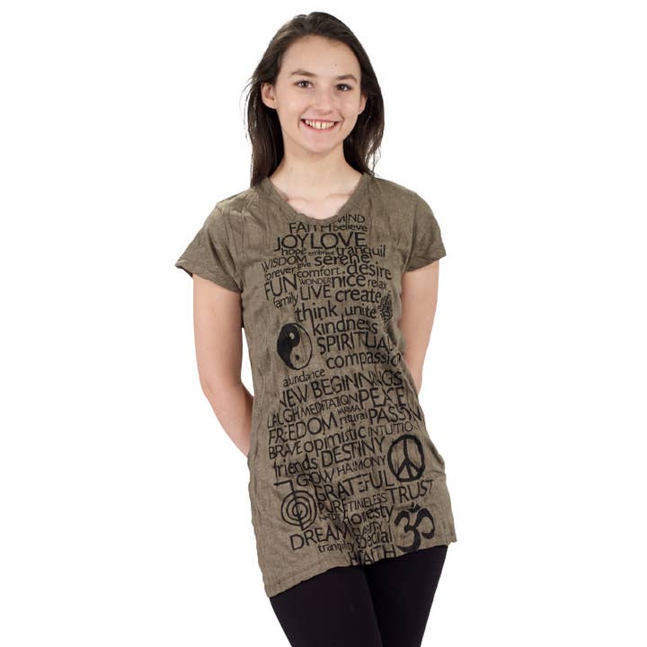 MAGLIETTA DA DONNA CON PAROLE per la vendita all'ingrosso da parte di Benjamin International