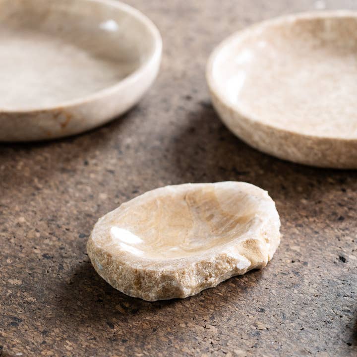 Botanical Boys - Wholesale Bath Soap Dish - Natural Shaped Onyx Soap Dish4