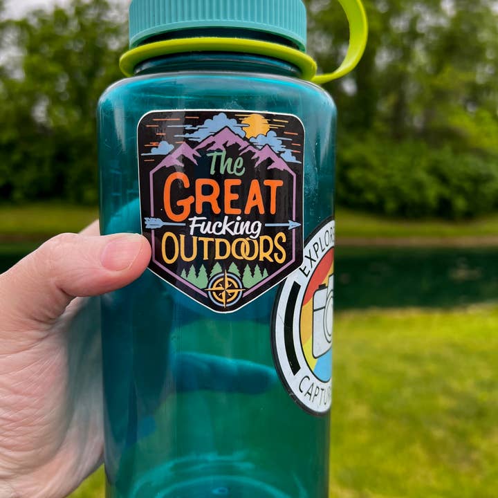 Hey Bear Outdoors - Vente Autocollant - Autocollant The Great Fucking Outdoors2
