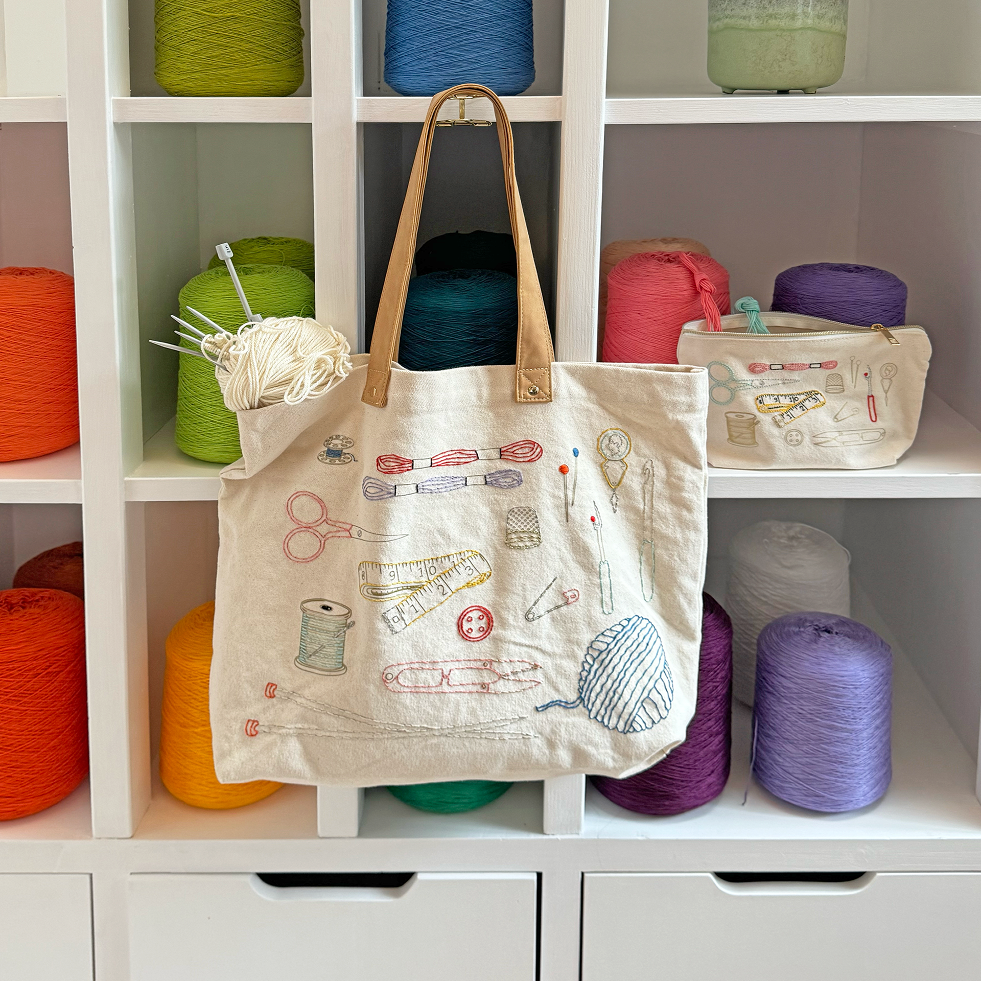 Chasing Threads – wholesale Tote bag – Women's – Stitch Your Craft Tools Tote Bag- Embroidery Kit project bag10