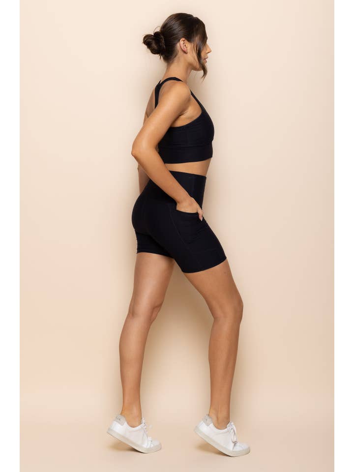 Black Evolve Bike Pant for wholesale on Faire7