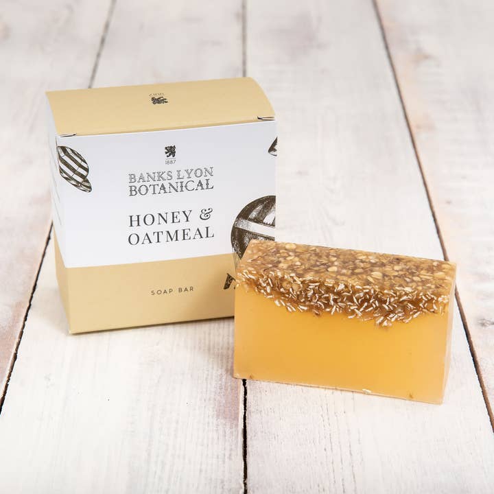 Banks-Lyon Botanical - Wholesale Bar Soap - Honey & Oatmeal Handmade Soap0