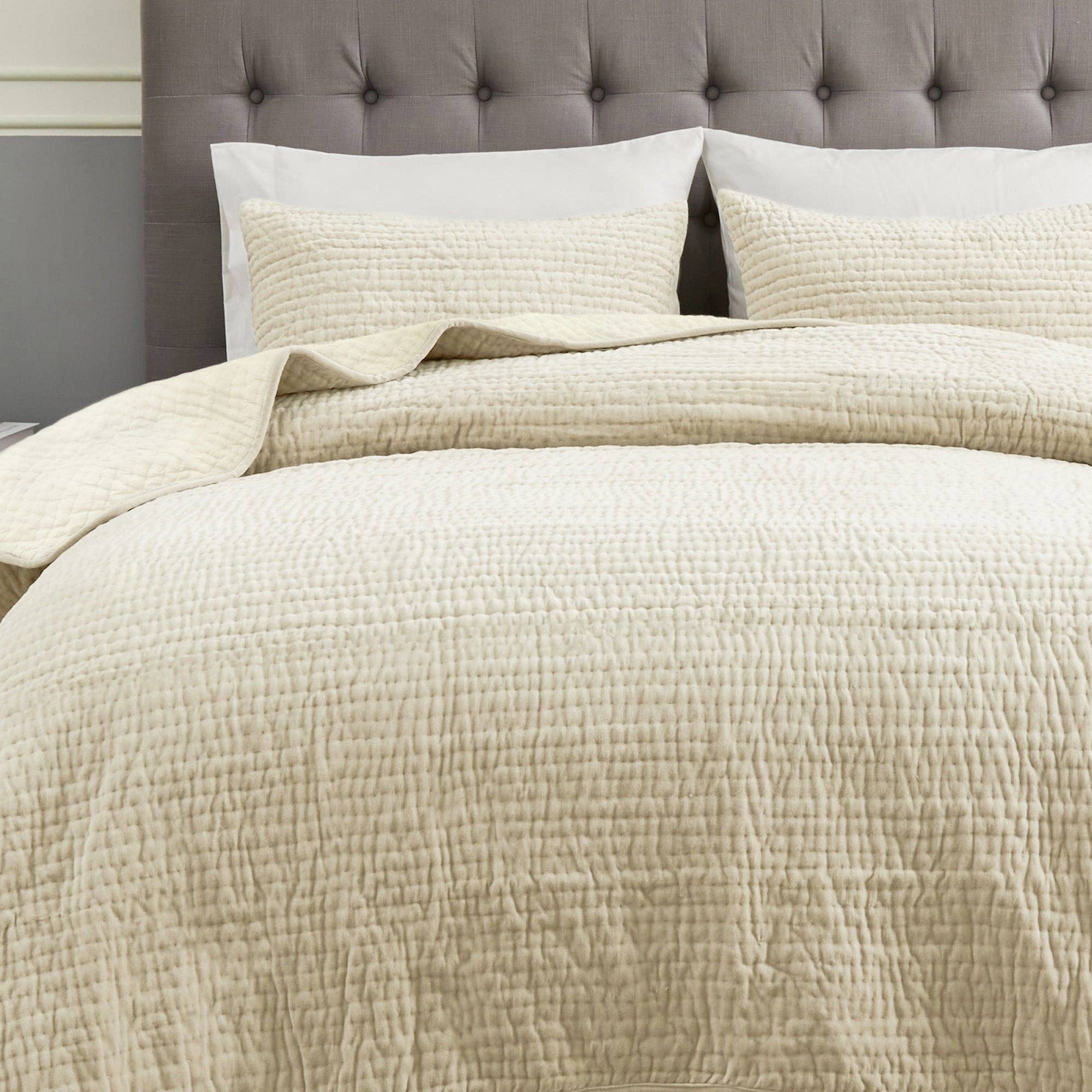 Mélange Home - Wholesale Quilt - Tamara Velvet Quilt Set0