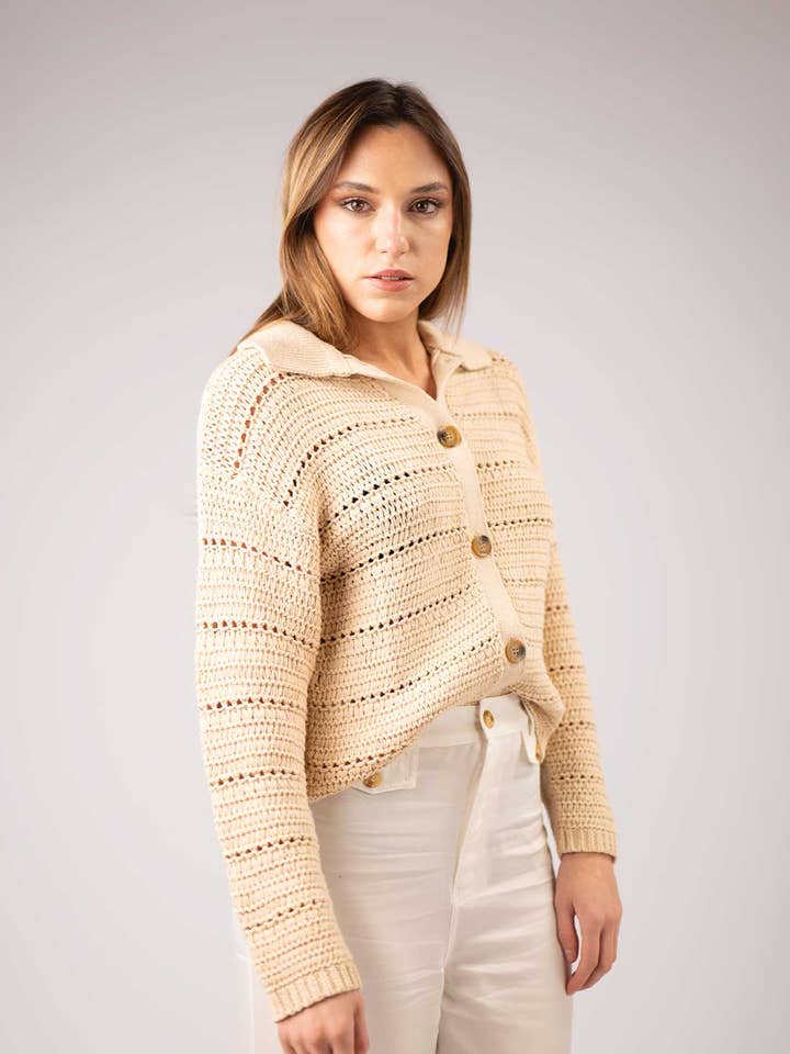 Cárdigan grande beige con botones ALESHA para venta al por mayor de Zibi London
