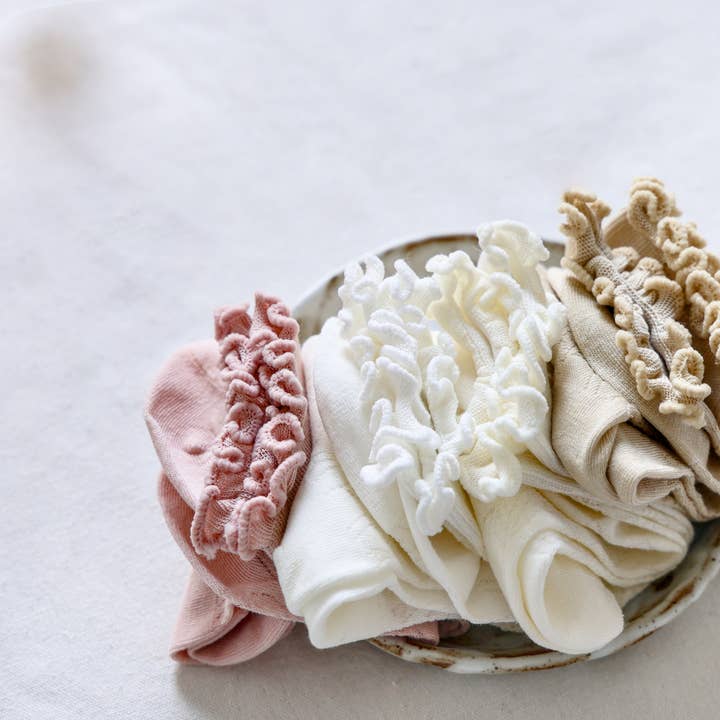 Happy Knits – wholesale Socks – Women's – Women's Ruffle Mesh Cotton Socks - Retro & Breathable9