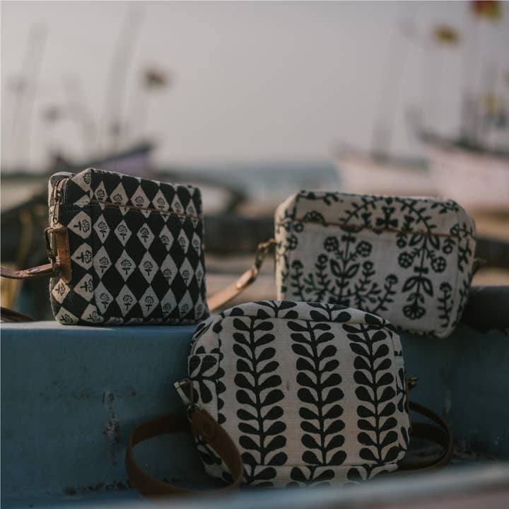 JOYN - Wholesale Crossbody Bag - Women's - Camera Bag - Fern