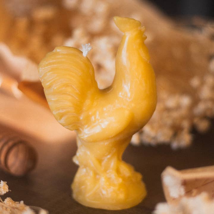 The Ramblin' Bee - Wholesale Novelty Candle - Rooster Beeswax Candle2