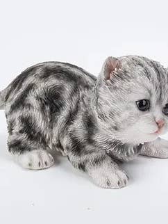 7-Zoll-Katzenfigur für den Großhandel von Halcyon Generation