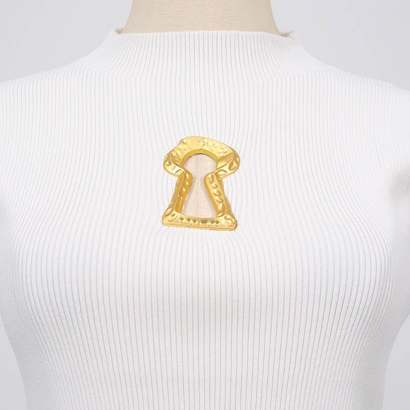 Productseeker - Wholesale Knit Top - Women's - TP46Y High-neck sleeveless vest with keyhole accent4