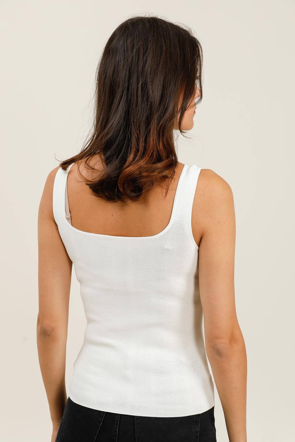 CHOKLATE PARIS – wholesale Tank top – Women′s – 2-in-1 Reversible Tank Top with V-Neck and Square Neck - 879521