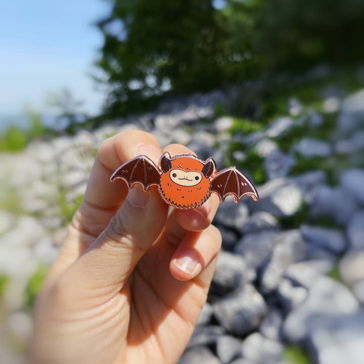 Noristudio - Wholesale Lapel Pin/Button - Eastern Red Bat Enamel Pin4