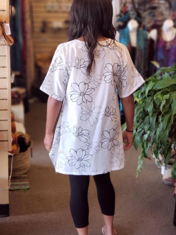 Túnica extragrande de algodón con estampado floral para venta al por mayor de Zumi