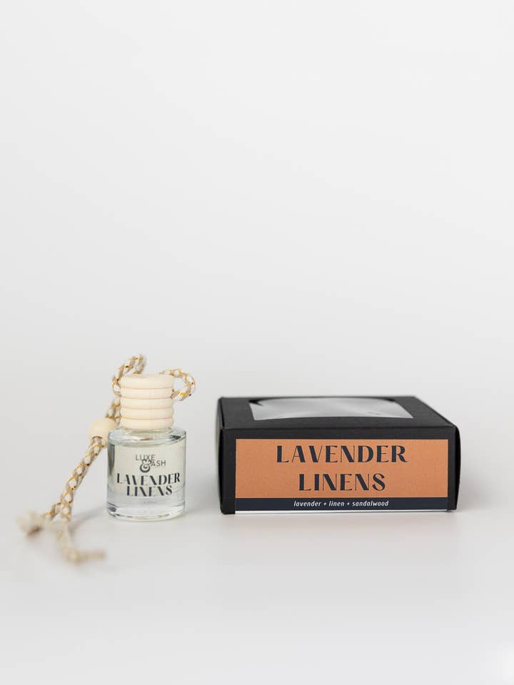 LAVENDER LINENS - Diffuseur/assainisseur d'air pour voiture pour la vente par Luxe & Ash Candle Co.