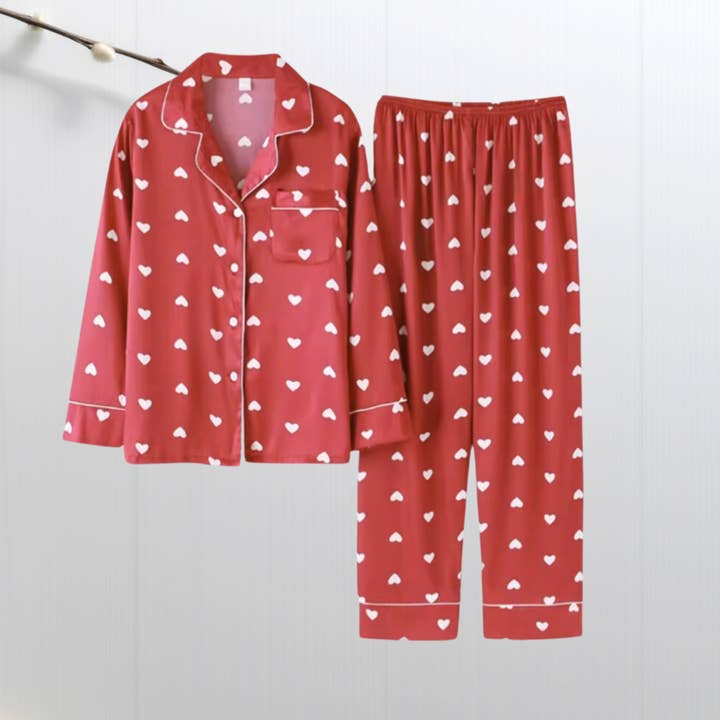 Romantisches Damen-Pyjamas-Set mit rotem Herz aus Satin, Geschenk für Damen für den Großhandel von DrifWoo
