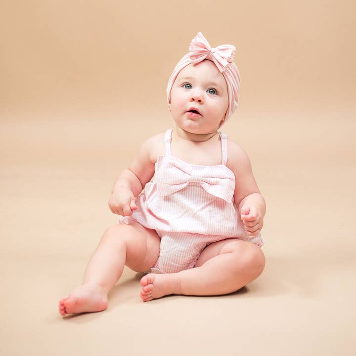 Turbante con lazo rosa suave para venta al por mayor de Sweet Peas Co