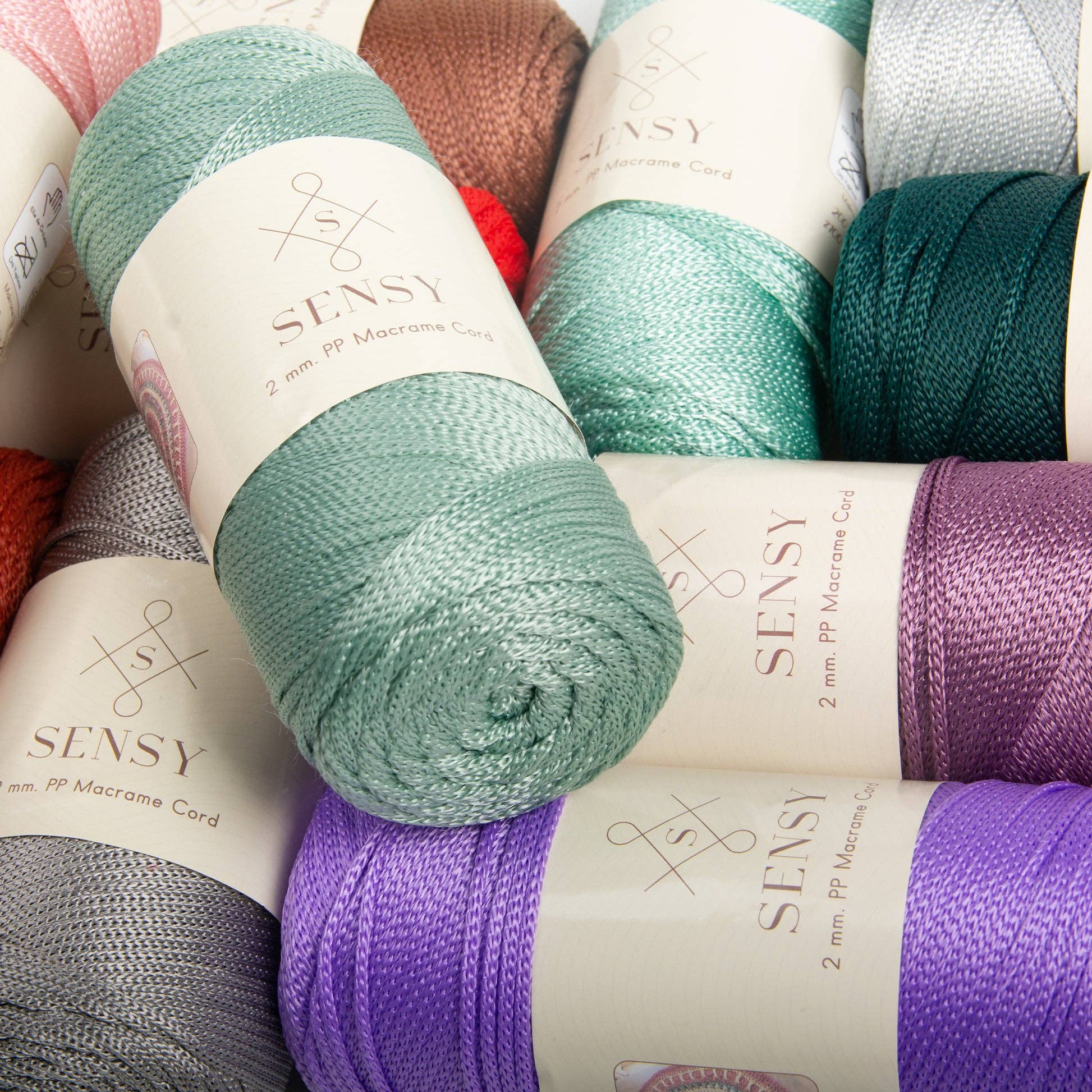 Sensy - Wholesale Garen - Sensy Premium 2 mm macramékoord van 100% polyester - 251 yards (230 meter)58