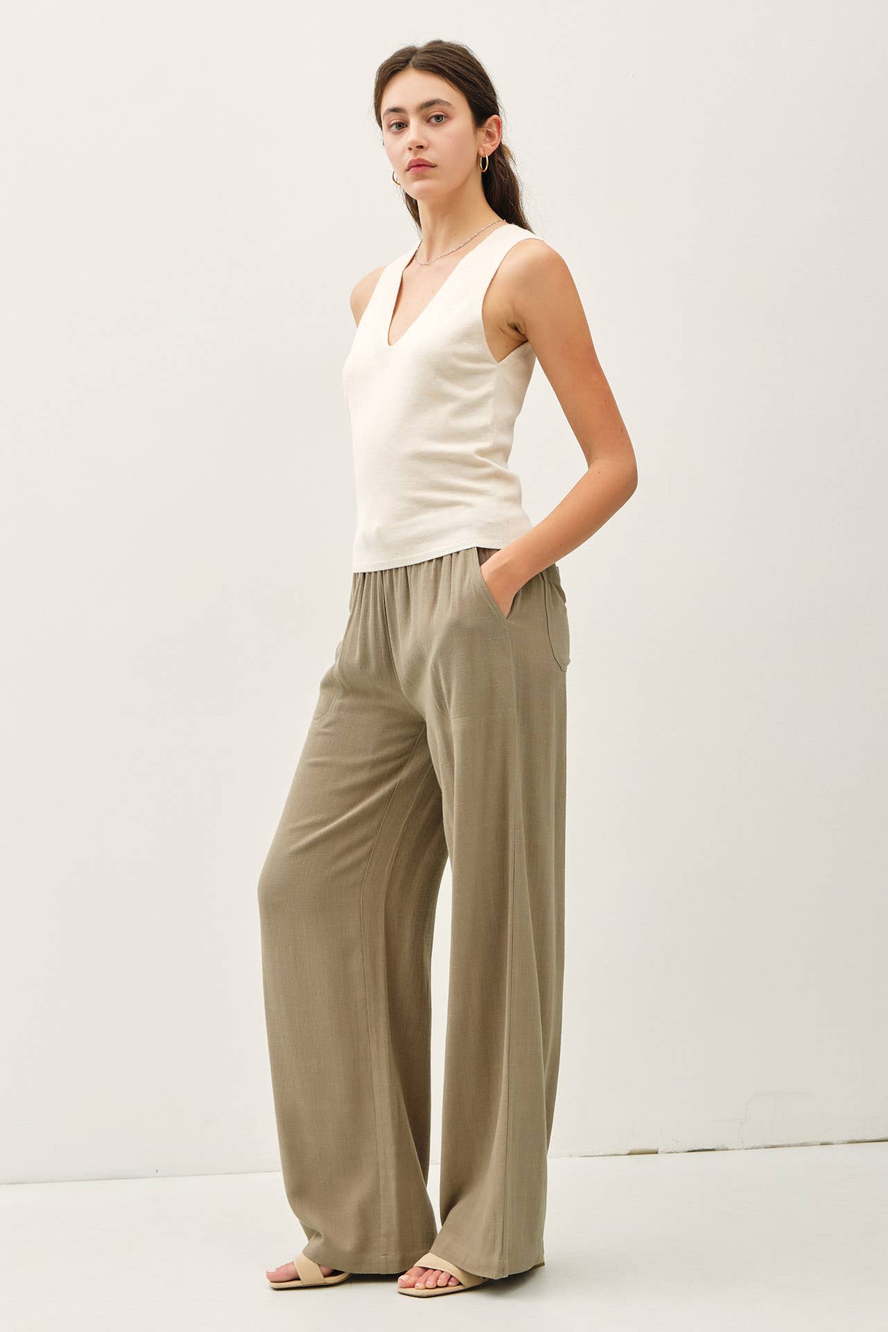 Be Cool - Wholesale Tank Top - Women's - MINIMAL V-NECK SWEATER TANK  11