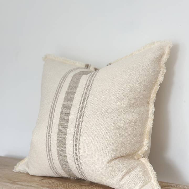 Ellenvale Trade - Wholesale Cushion Set - Ellie Cushion Cover 45x45 - Greige Stripe0