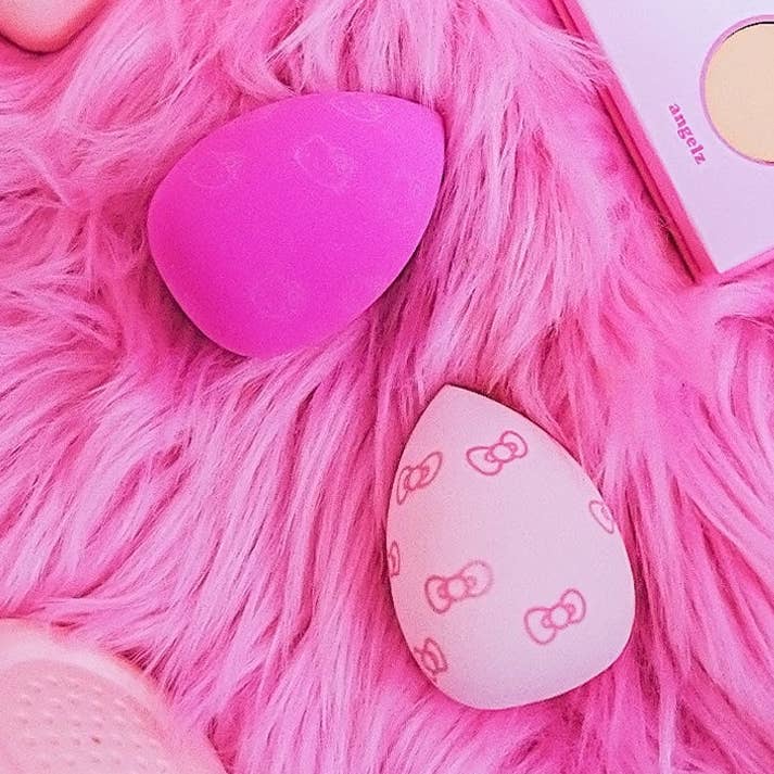 Hello Kitty Y2K Premium Plush Blender Duo for wholesale by GenFresh