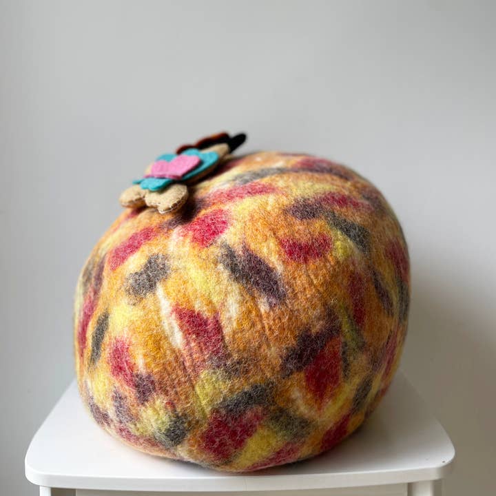 Everest Pet Supply & Gifts - Wholesale Pet Cave - Cat/Dog - Cat Cave Orange Butterfly, 100% Wool, Felted, Handmade2