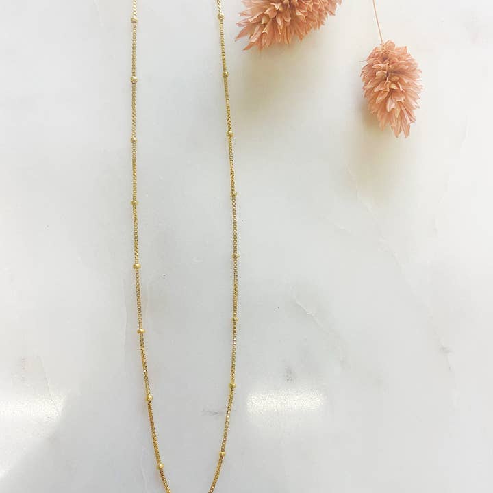 Chezza Jewelry - Wholesale Pendant/Charm Necklace - Baby's Breath Flower Necklace