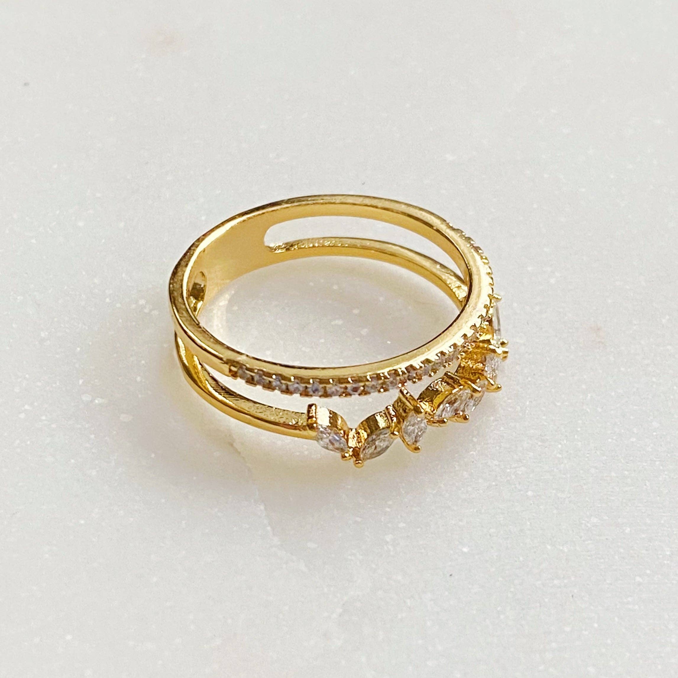 Ellison+Young - Vente Bague avec plusieurs pierres - Bague précieuse française sertie de bijoux2