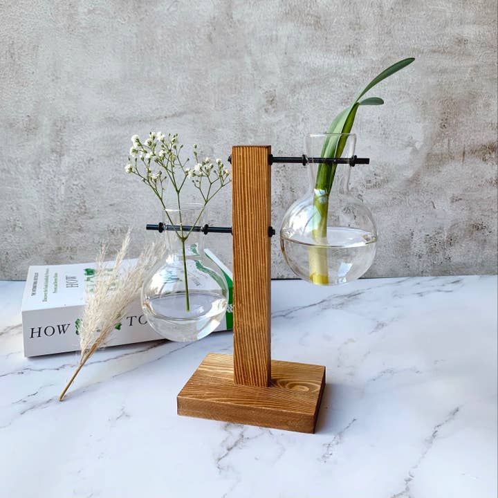 IVORE.GROUP - Wholesale Vase - Glass Bulb Vase with Wooden Stand