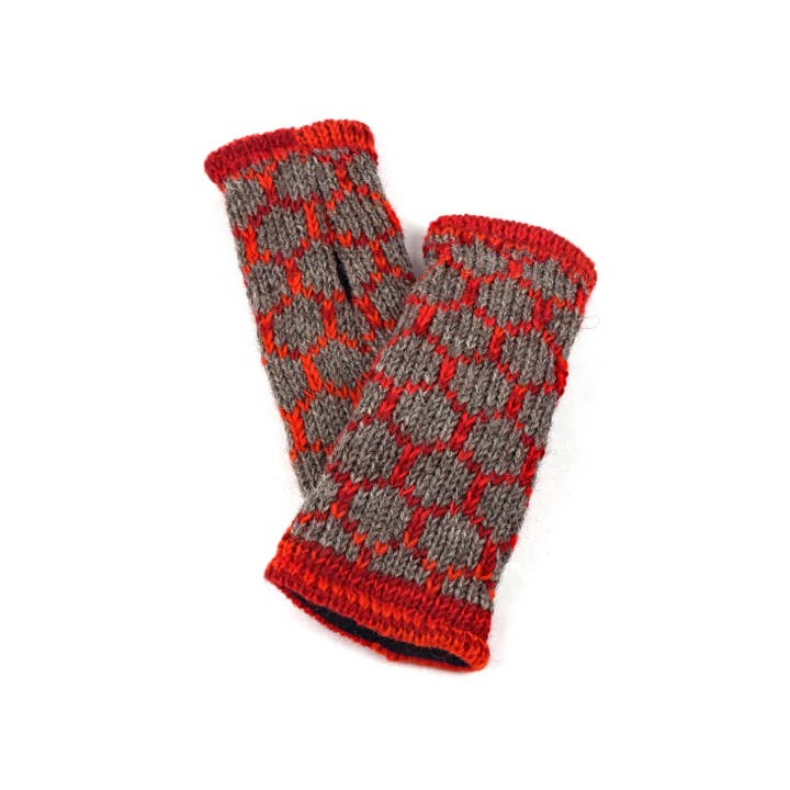 Nusantara Inc. - Wholesale Gloves - Women's - Hand Knitted Honeycomb Wristlets-041431
