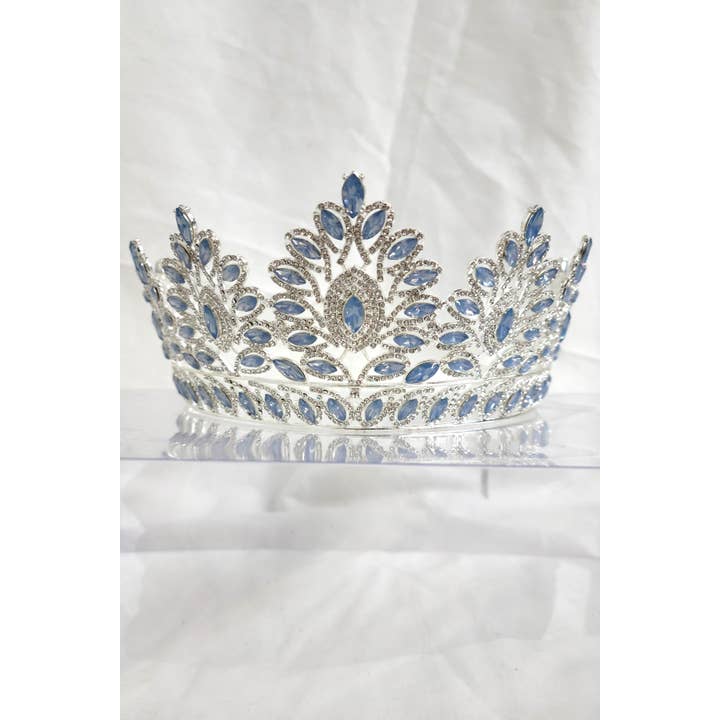 Chicas - Wholesale Tiara - Women's - One Size Fits All Metal Tiara With Rhinestones. HT93718