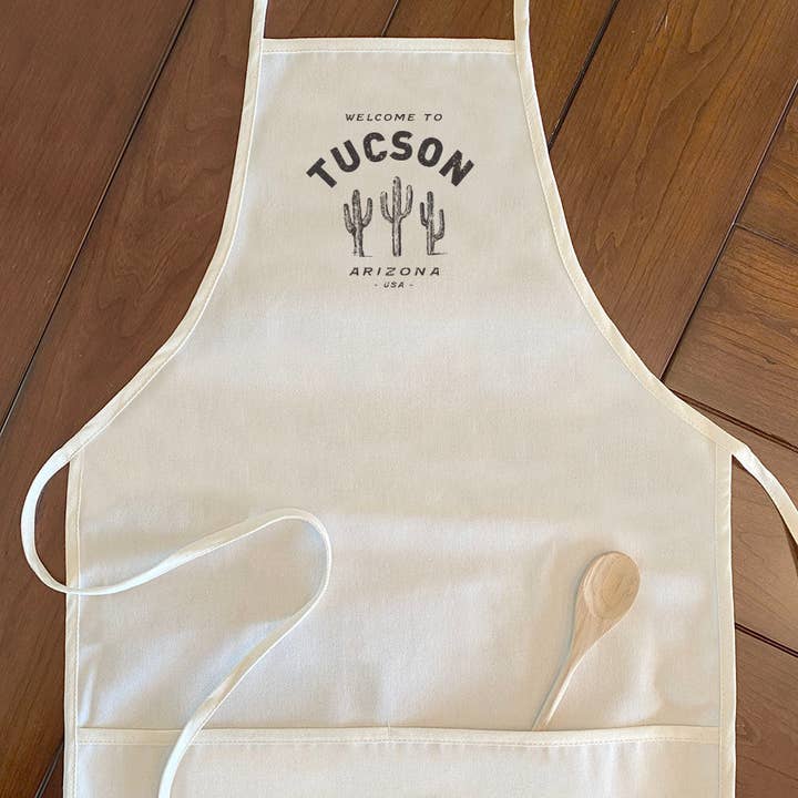 Saguaro Cactus w/ City, State - Tablier personnalisé pour femme pour la vente par North & Pine
