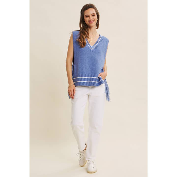 in february - Wholesale Outerwear Poncho - Women's - ECO-FRIENDLY EFFORTLESSLY ESSENTIAL SWEATER PONCHO VEST18