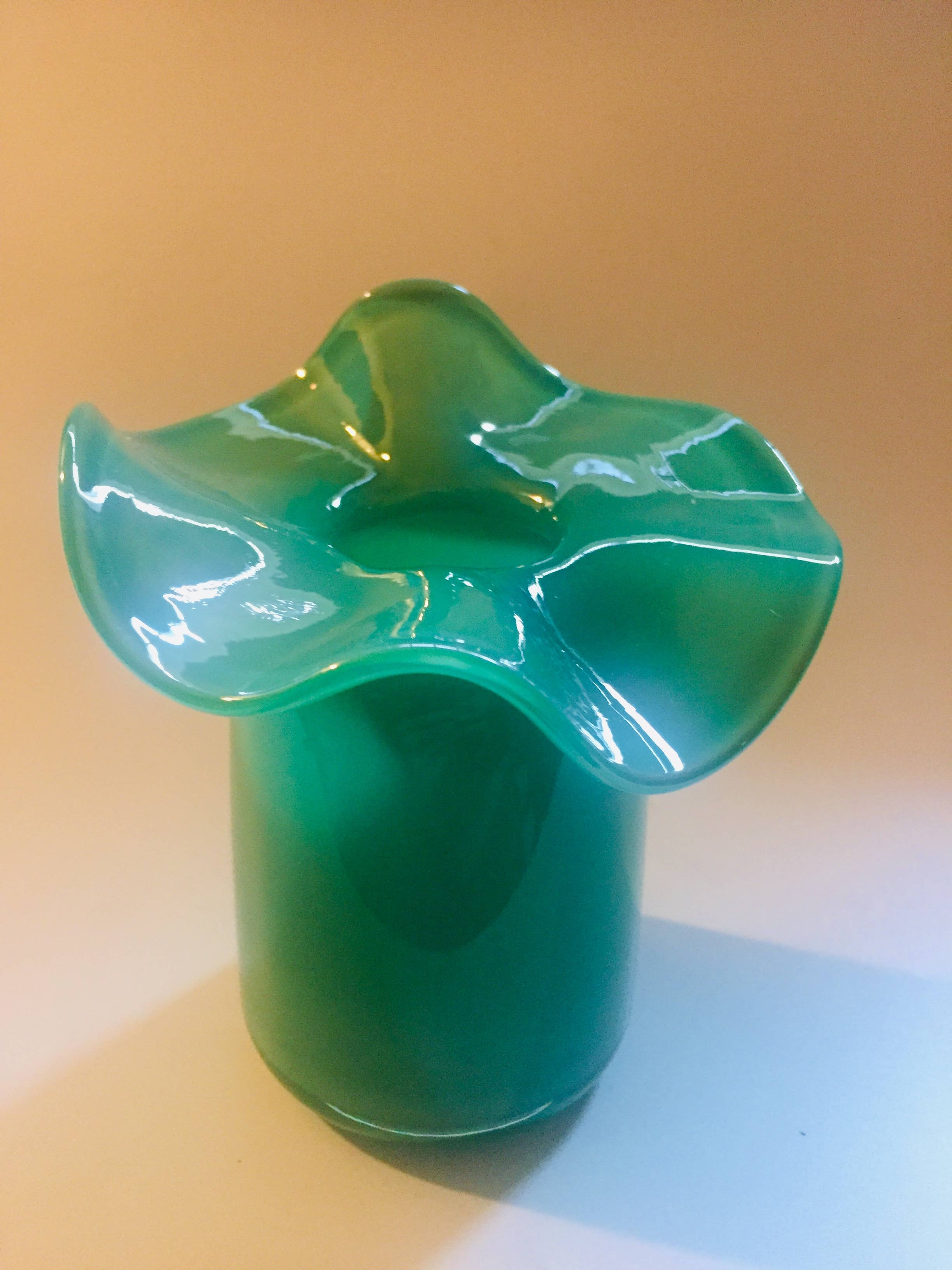 Terraglassworks - Wholesale Vase - Ruffle Bud vase7
