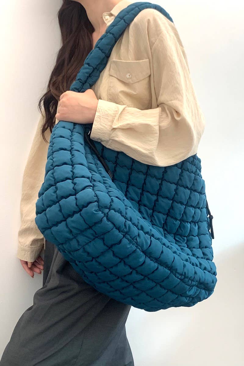 42POPS - Wholesale Tote Bag - Women's - `.Oversized Quilted Carryall Crossbody Bag6
