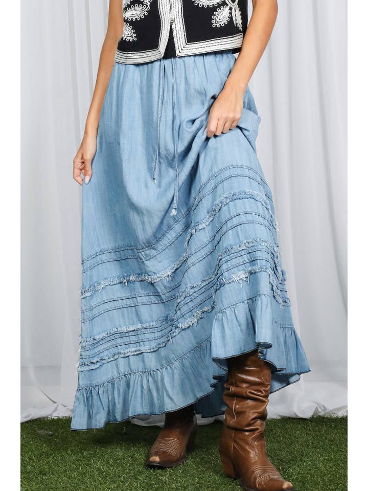 Vine & Love - Wholesale Skirt - Women's - Ruffle Frayed Hem Chambray Casual Western Maxi Skirt VS831513