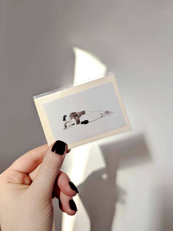 Mini card "The Hug" for wholesale by Tifalia