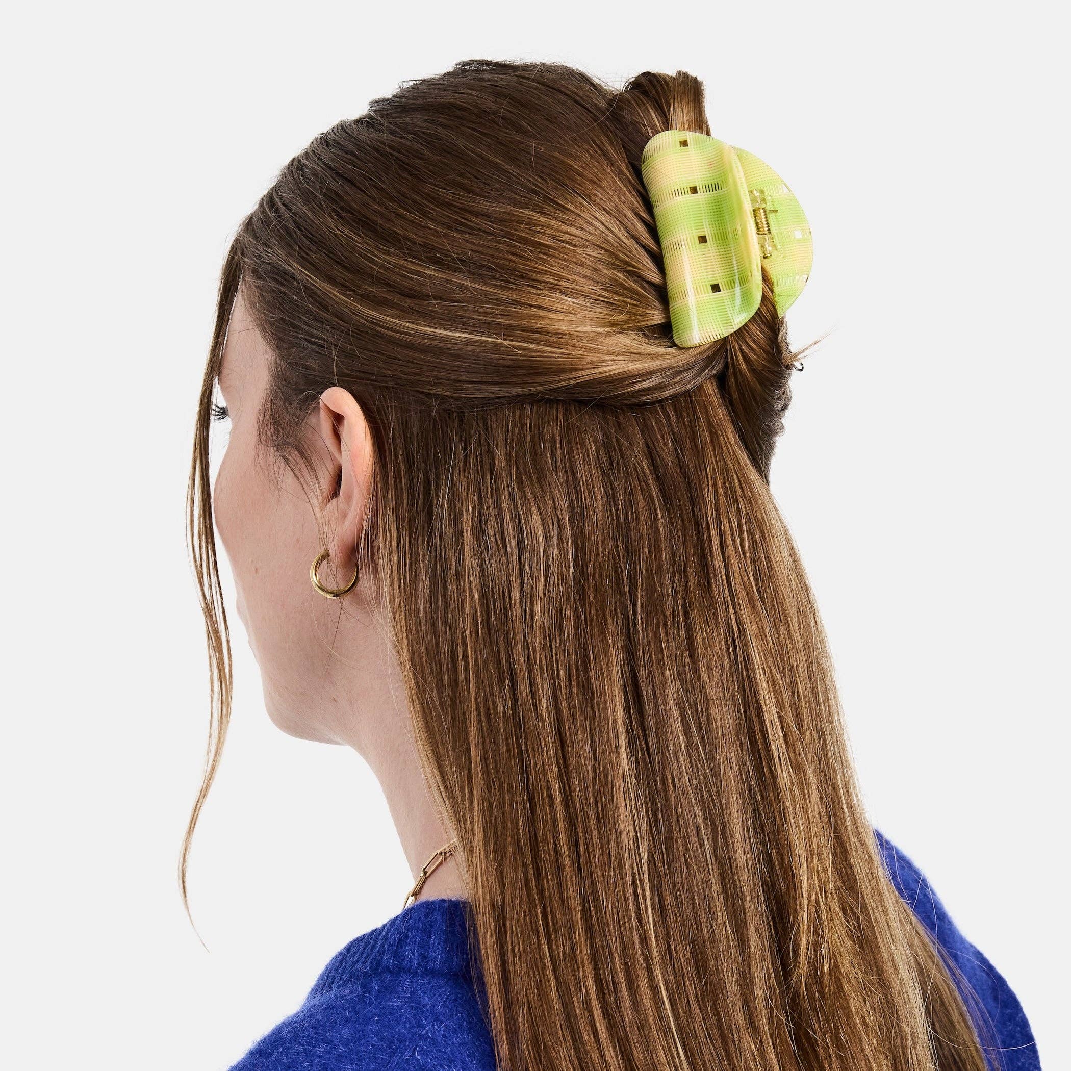 CHUNKS - Wholesale Hair Clip - Women's - Juno Claw in Lime + Cream Plaid1