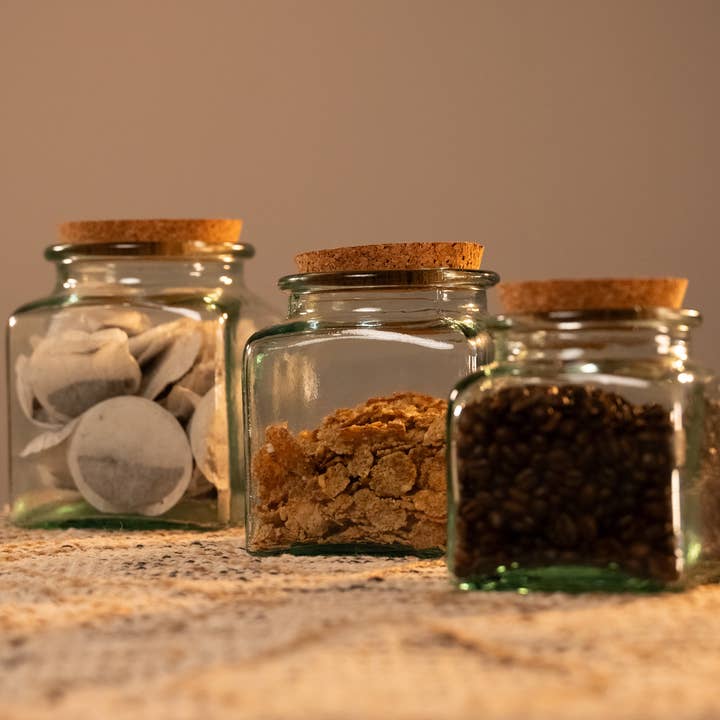 Jarapa - Wholesale Jar - Recycled Glass Square Storage Jars with a Cork Lid4