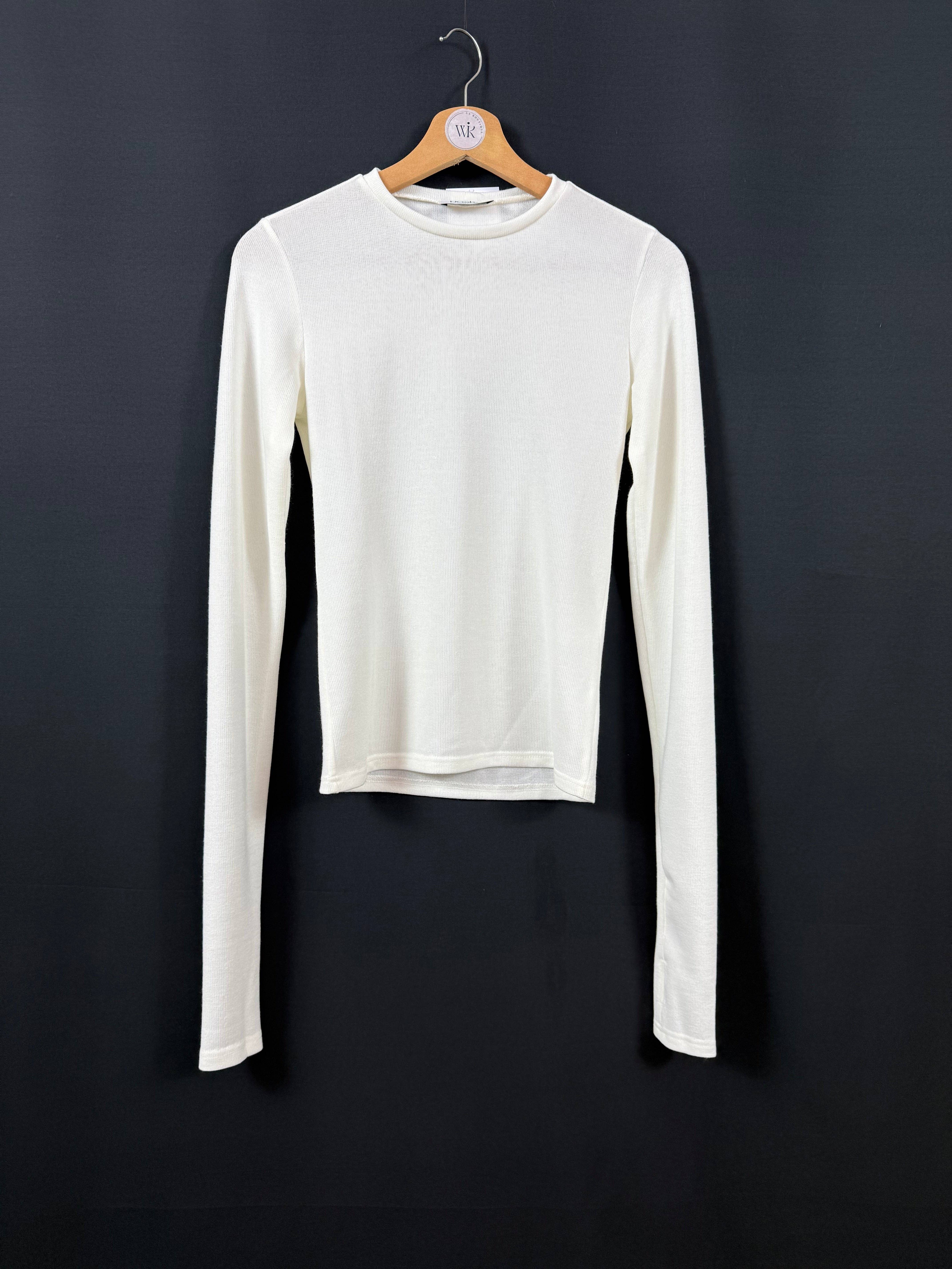 natilla Camiseta boska de manga larga ajustada con ojal para pulgar de venta al por mayor en Faire2