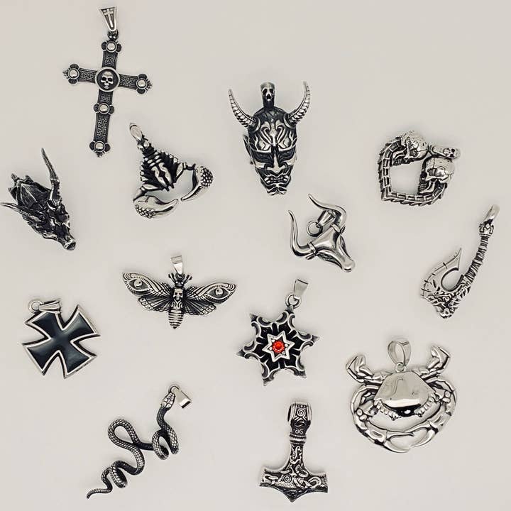 Mio Queena - Wholesale Craft Supplies - Multi Style of Exquisite Stainless Steel Pendant - MJ/MNP65