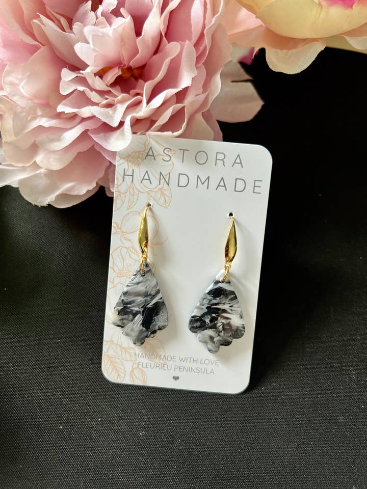 SCARLET - Gloom for wholesale by Astora Handmade