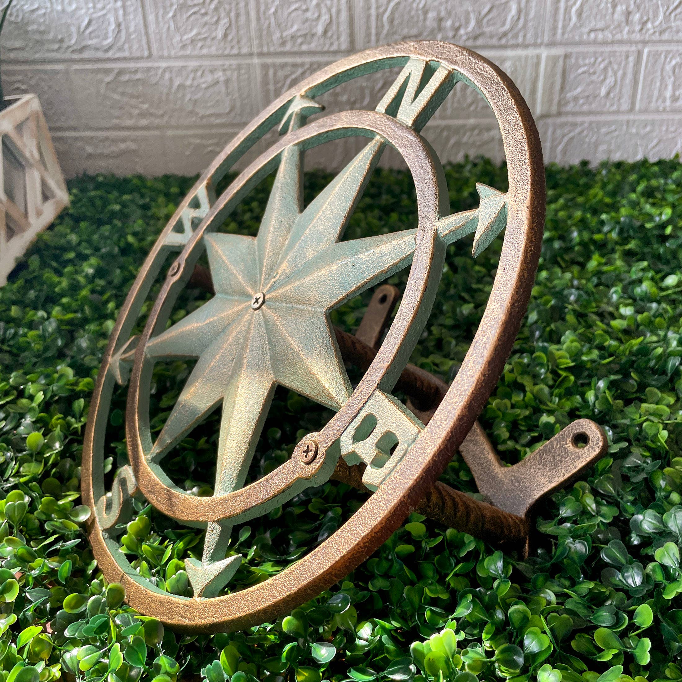 Zeckos - Wholesale Outdoor ornament/decor - Cast Iron Nautical Compass Rose Wall Mounted Decorative Hanging Garden Hose Holder Verdigris Green Finish7