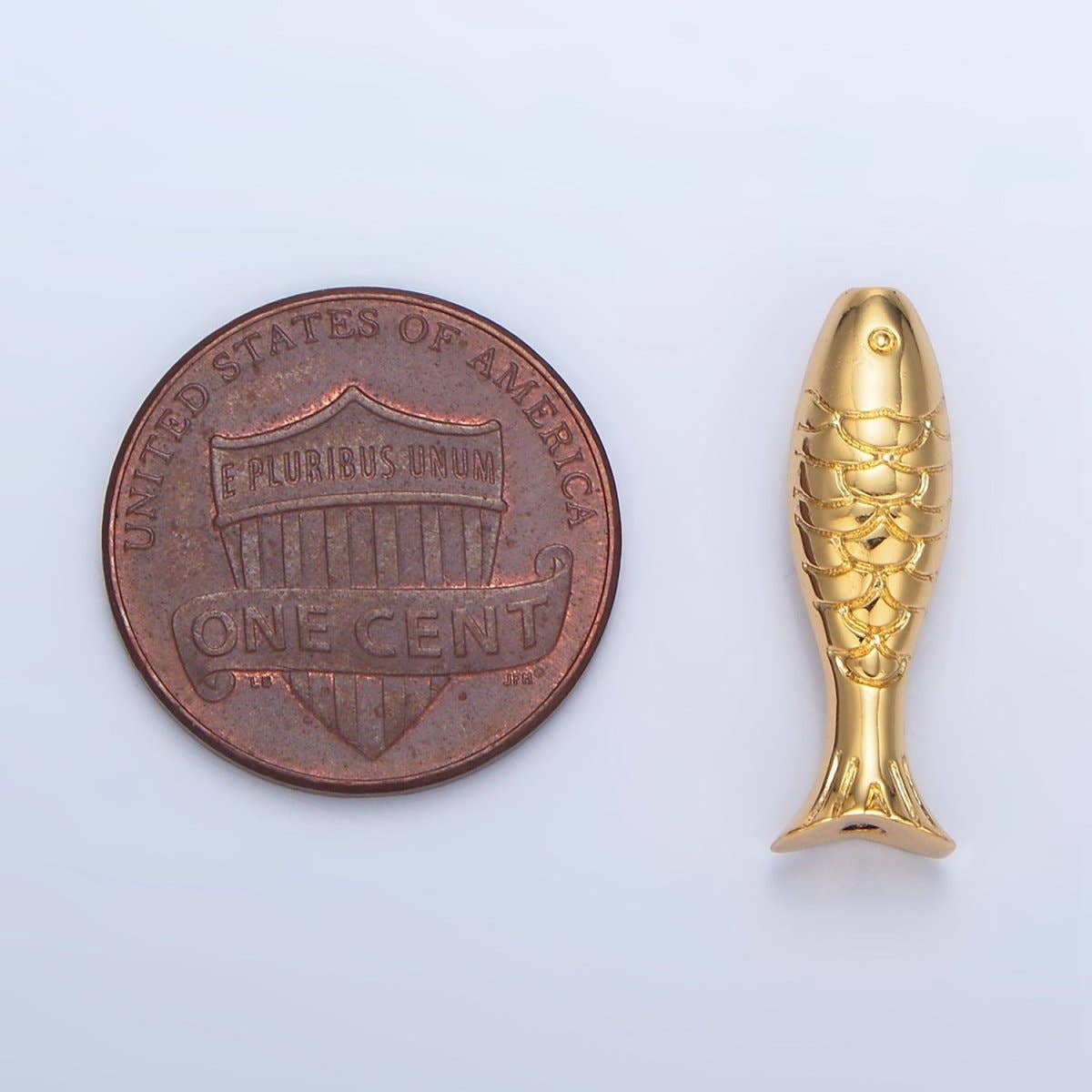 Aim Eternal - Vendita all'ingrosso Ciondolo/pendente - Perla Minimalista a Forma di Pesce Animale Marino 6mm in Oro 24K Riempito | B5152