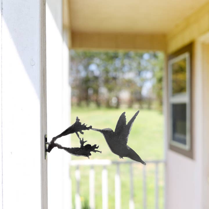 Highland Ridge | Handmade Home Decor - Wholesale Outdoor Ornament/Decor - Hummingbird Garden Statue Metal Bird Art