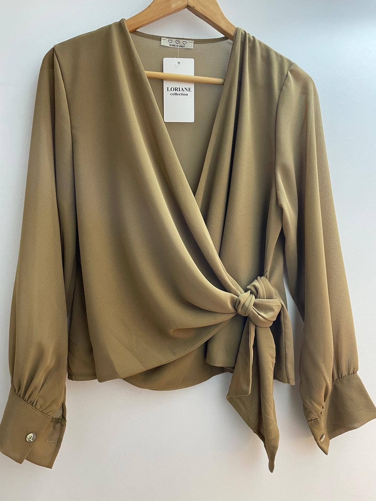 LORIANE - Venta al por mayor Blusa - Mujer - Blusa cruzada con lazo de talla única 36-407